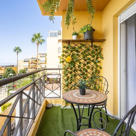 Home2book Cozy Parque La Reina, Pool